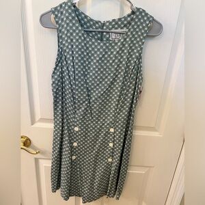 Vintage D.B.Y daisy romper with sweet daisy buttons.